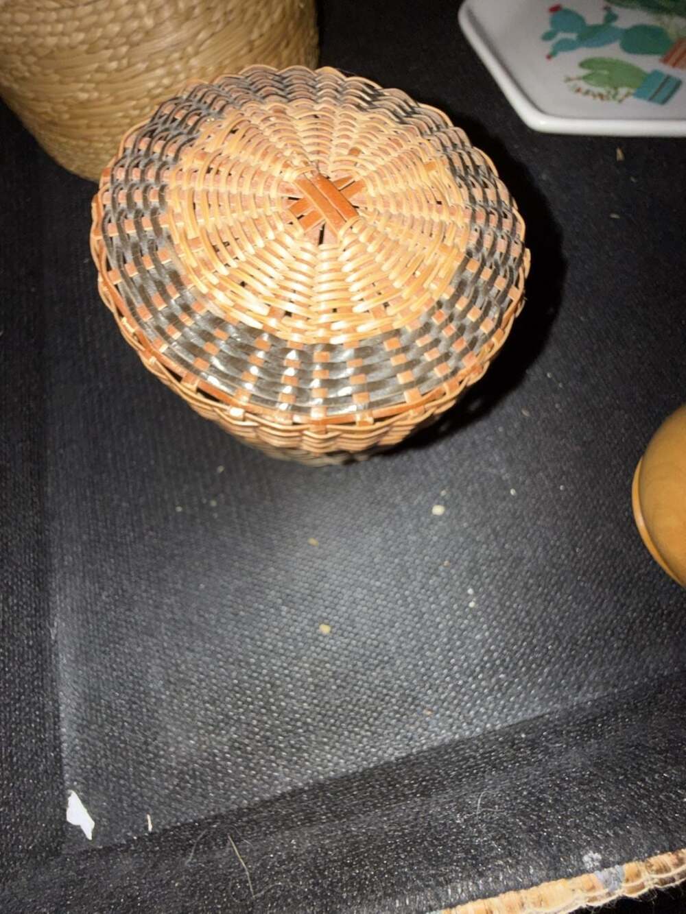 Vintage Handwoven Round Wicker Trinket Basket with Lid